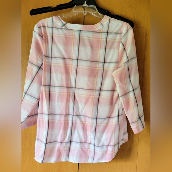 Izod Blouse M Plaid - Picture 2 of 4